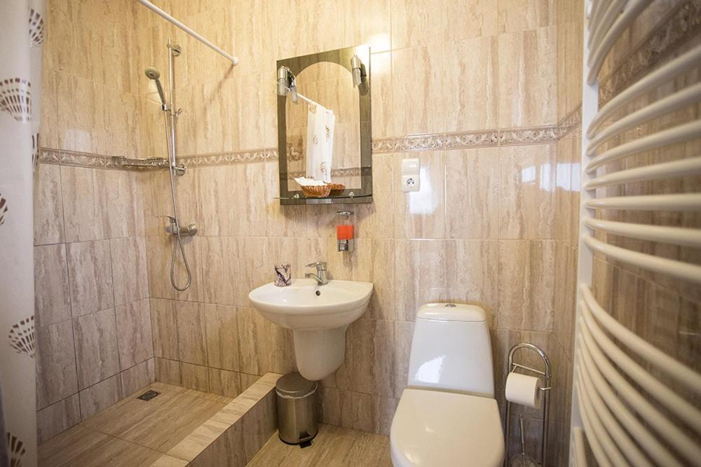 Goldenluxe Hotel Beregszász Kültér fotó