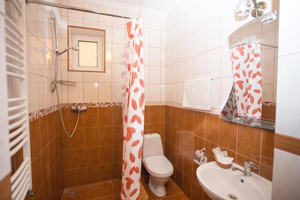 Goldenluxe Hotel Beregszász Kültér fotó
