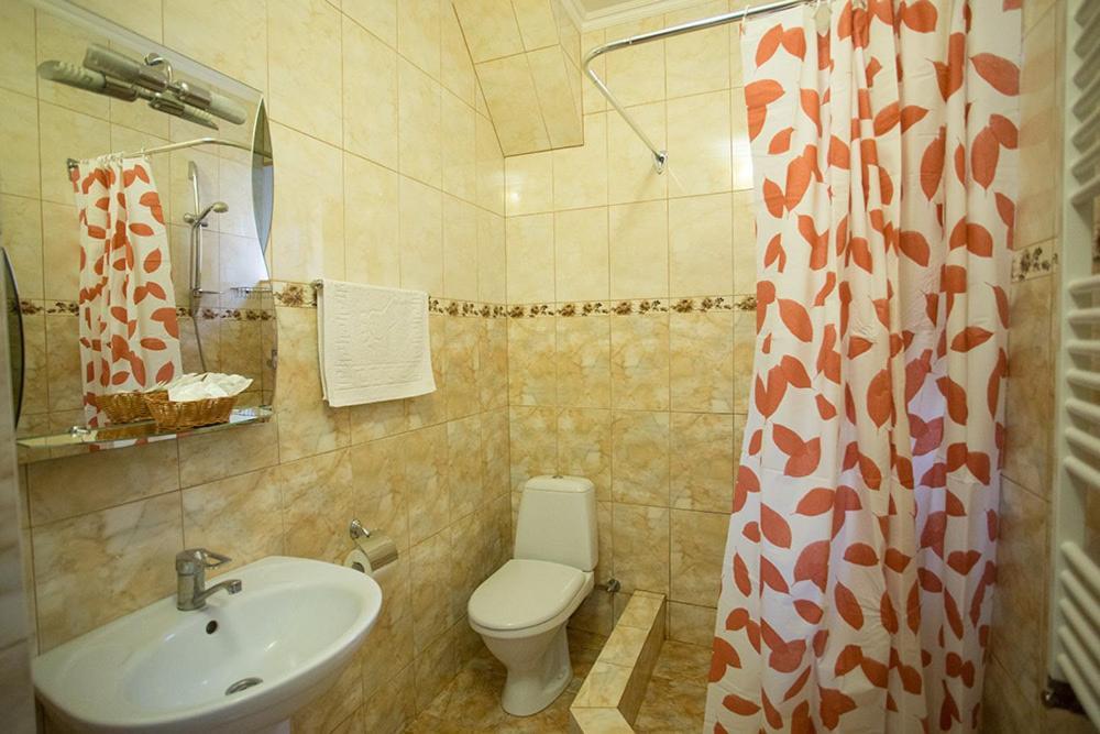 Goldenluxe Hotel Beregszász Kültér fotó
