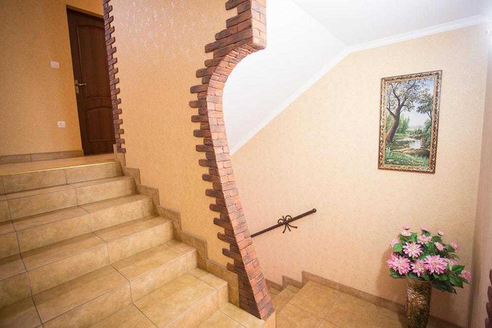 Goldenluxe Hotel Beregszász Kültér fotó