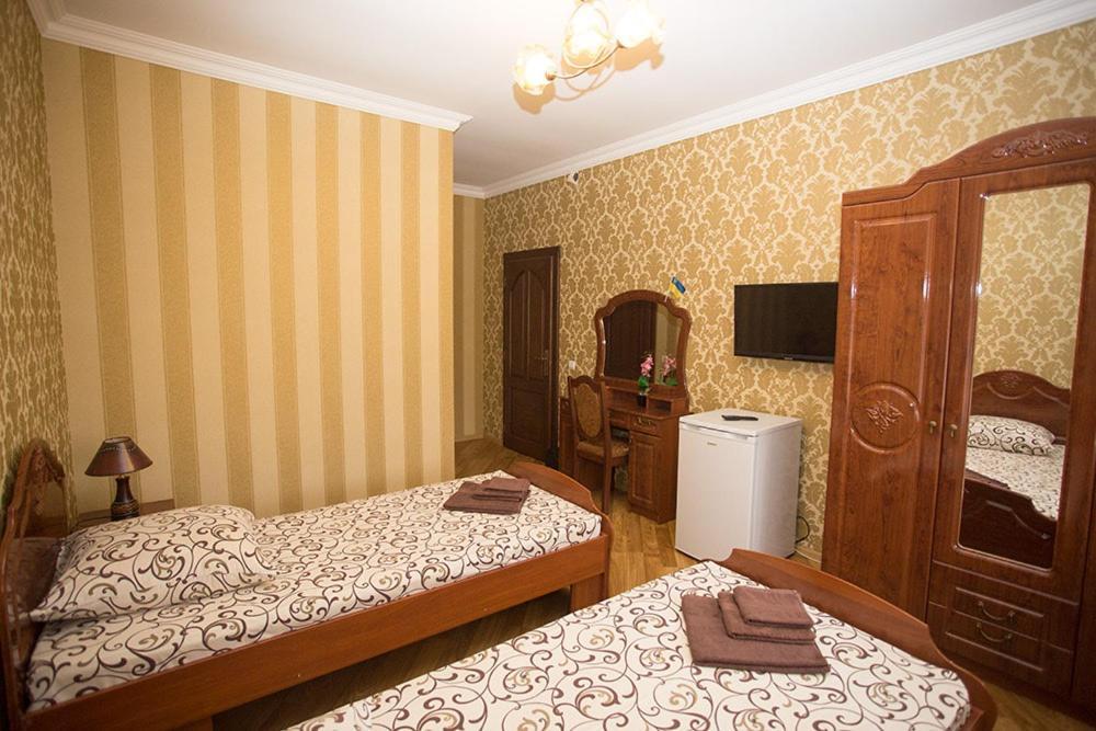 Goldenluxe Hotel Beregszász Kültér fotó