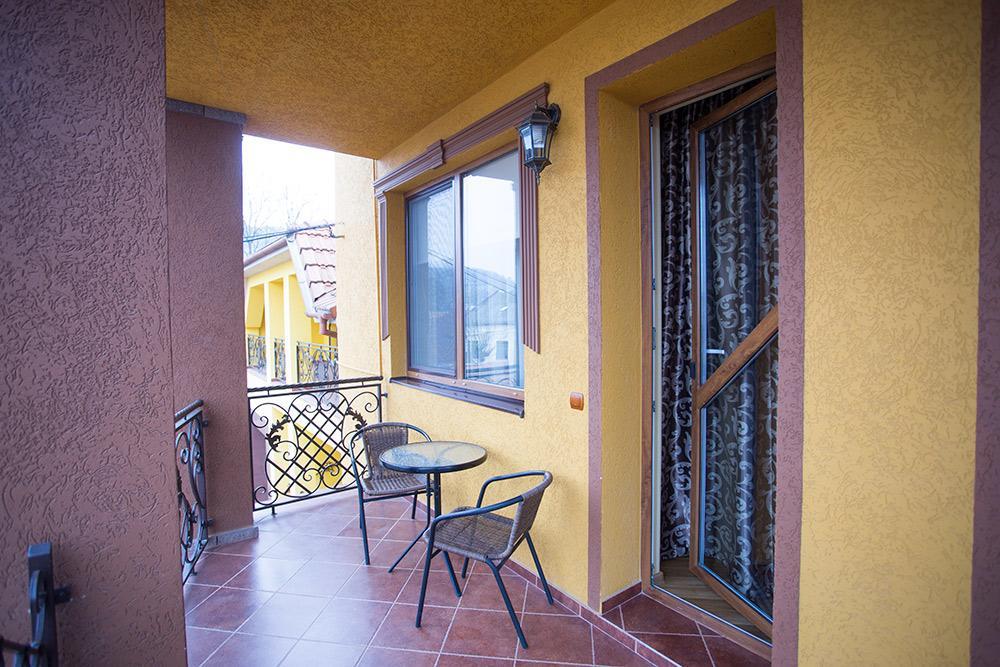 Goldenluxe Hotel Beregszász Kültér fotó